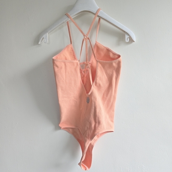 New Free People Movement Dance All Day Coral Peach Bodysuit Medium/Large - Picture 4 of 6